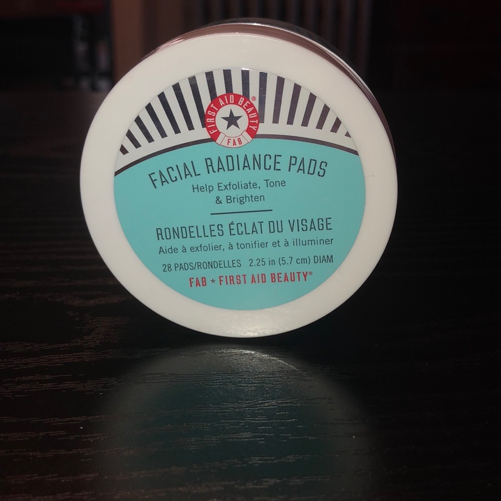 Facial Radiance Pads